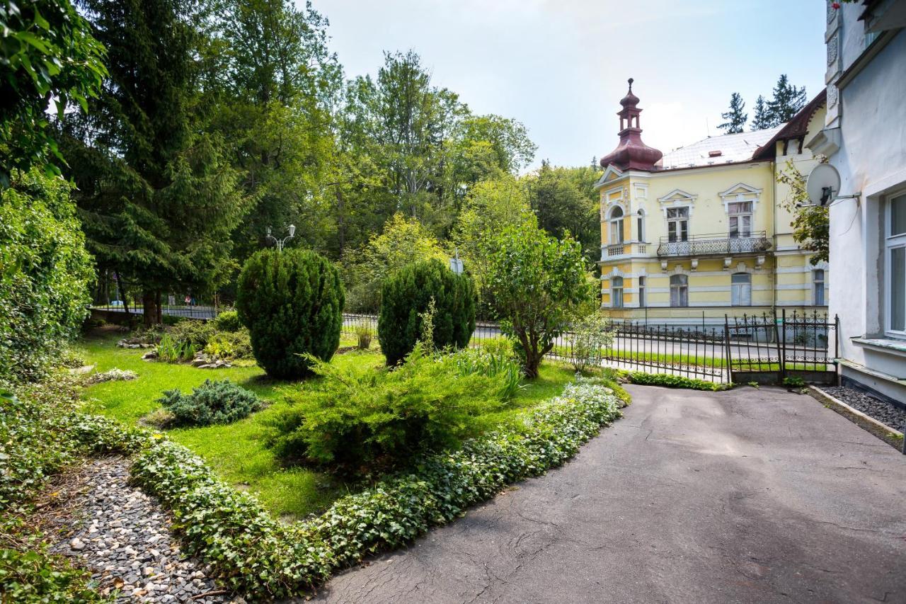 Apartman Karlovarska Mariánské Lázně Eksteriør bilde